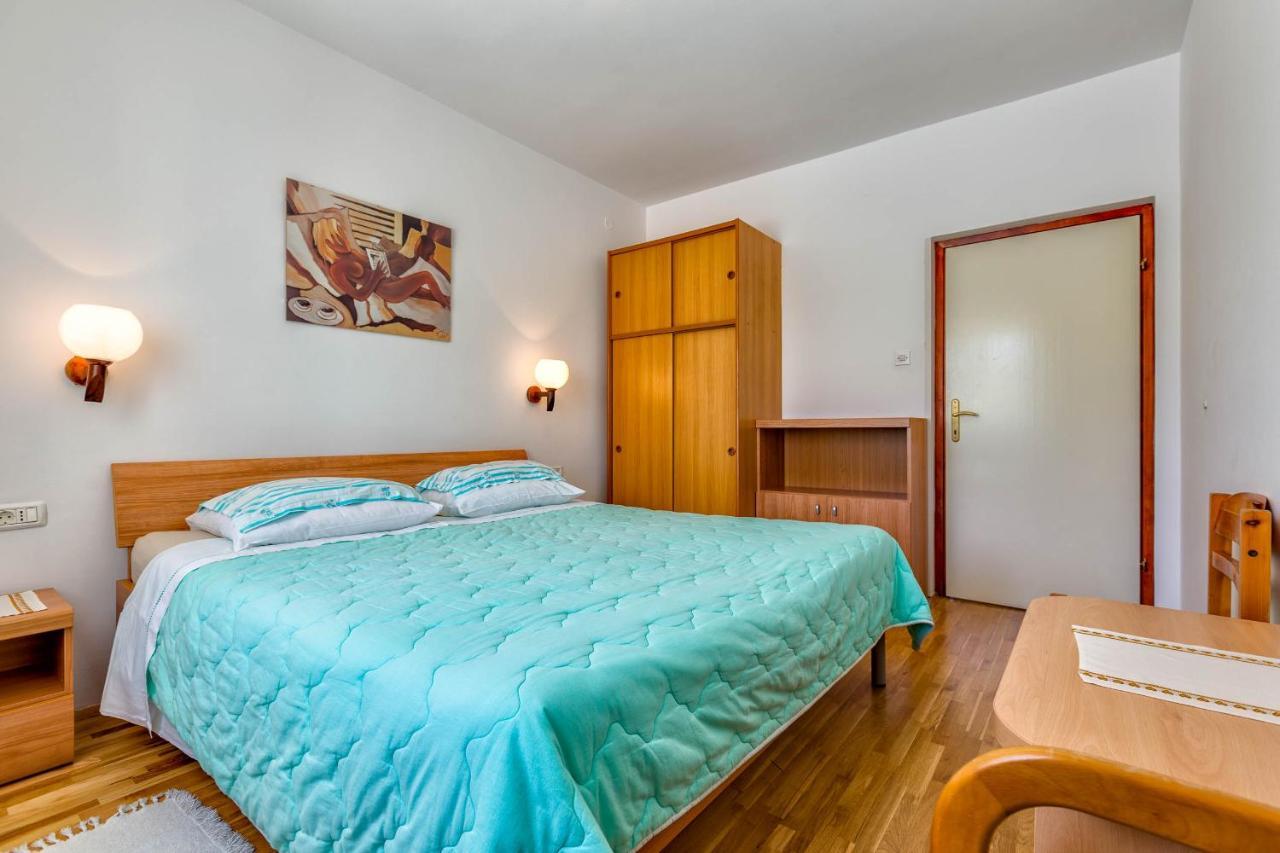 Apartments Margarita Mali Lošinj Buitenkant foto
