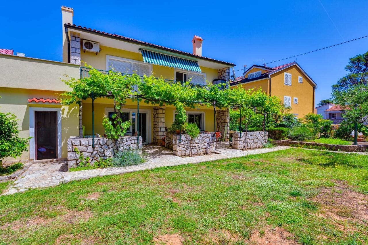 Apartments Margarita Mali Lošinj Buitenkant foto