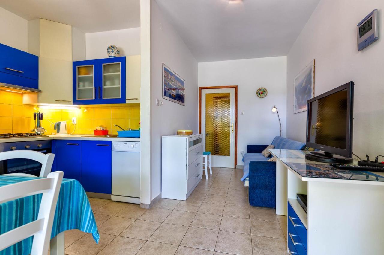 Apartments Margarita Mali Lošinj Buitenkant foto